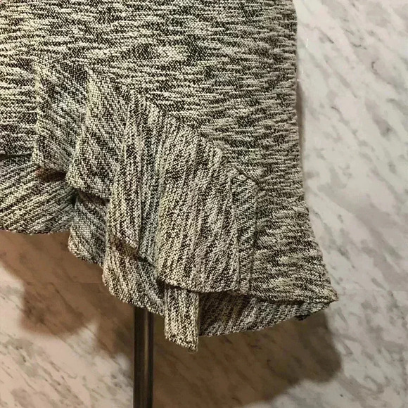 Zara Basic Asymmetrical Short Knit Ruffle Skirt Medium - Picture 7 of 7